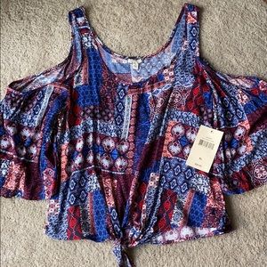 Red/White/Blue Country style top w/ cutout sleeves